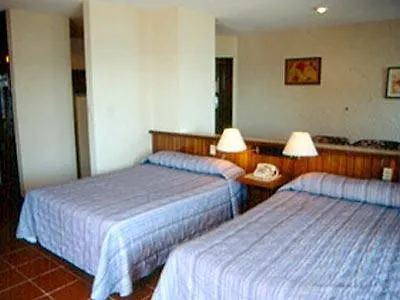 Suites Bahia Cozumel Hotel